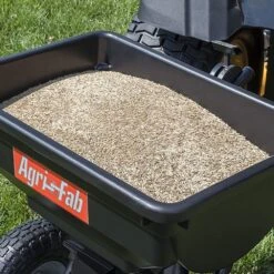 Agri-Fab AF45-0530 39kg Towed Broadcast Spreader -Greenworks Sale Shop 45 0530 hopper
