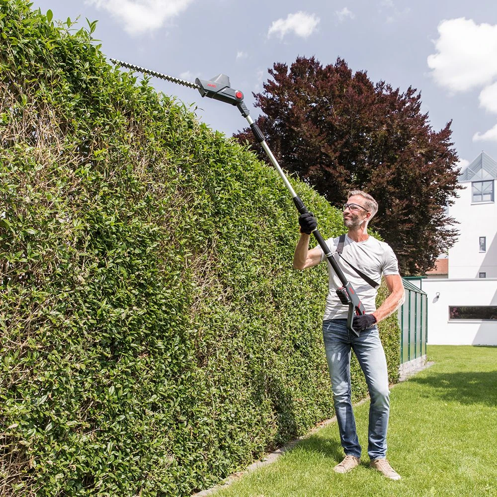 AL-KO HTA 1845 18V Bosch Home & Garden Compatible Cordless Long Reach Hedge Trimmer (with 2.5Ah Battery & Charger) (Bundle Builder) 4 AL-KO HTA 1845 18V Bosch Home & Garden Compatible Cordless Long Reach Hedge Trimmer (with 2.5Ah Battery & Charger) (Bundle Builder) - Image 4