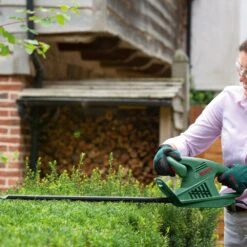 Bosch EasyHedgeCut 45-16 Electric Hedge Trimmer 8 Bosch EasyHedgeCut 45-16 Electric Hedge Trimmer -Greenworks Sale Shop bosch easyhedgecut 45 16 3