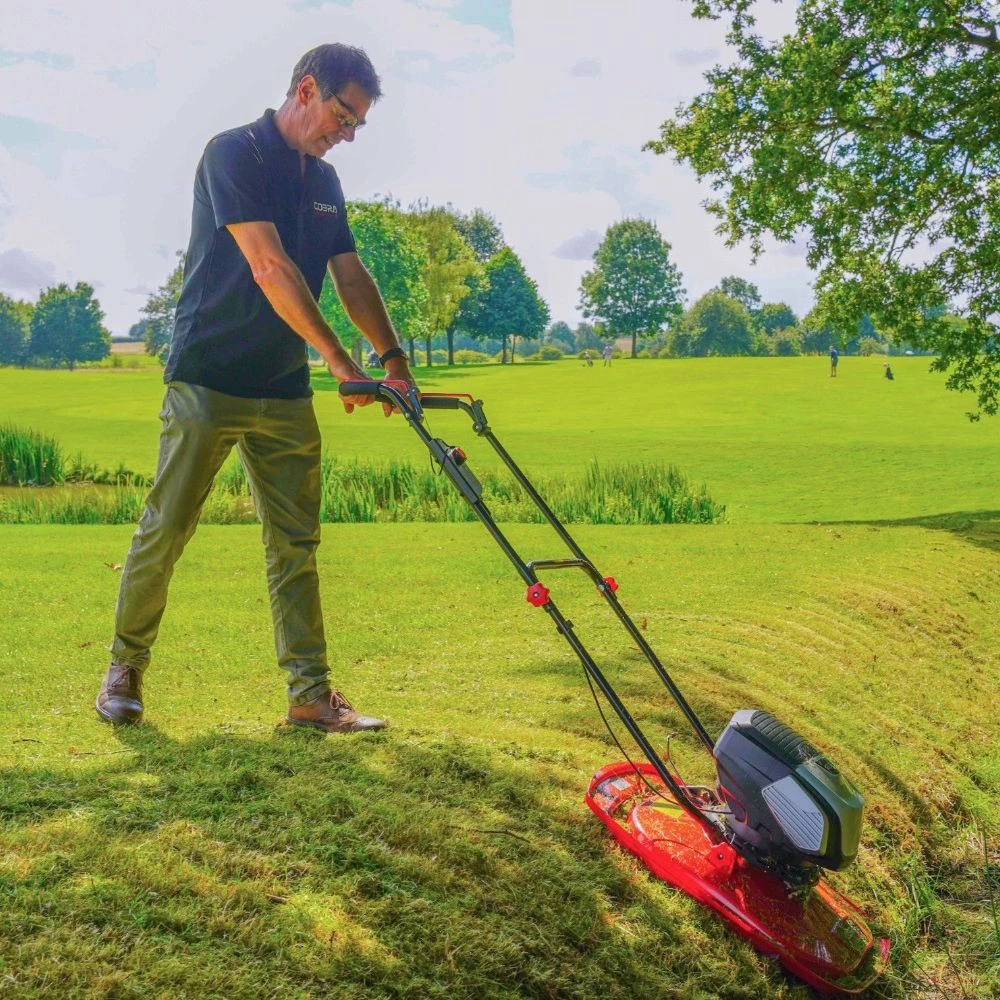 Cobra AirMow 5180V 80V Cordless Hover Mower (with 2 X 5Ah Batteries & 2 X Fast Chargers) 5 Cobra AirMow 5180V 80V Cordless Hover Mower (with 2 X 5Ah Batteries & 2 X Fast Chargers) - Image 5