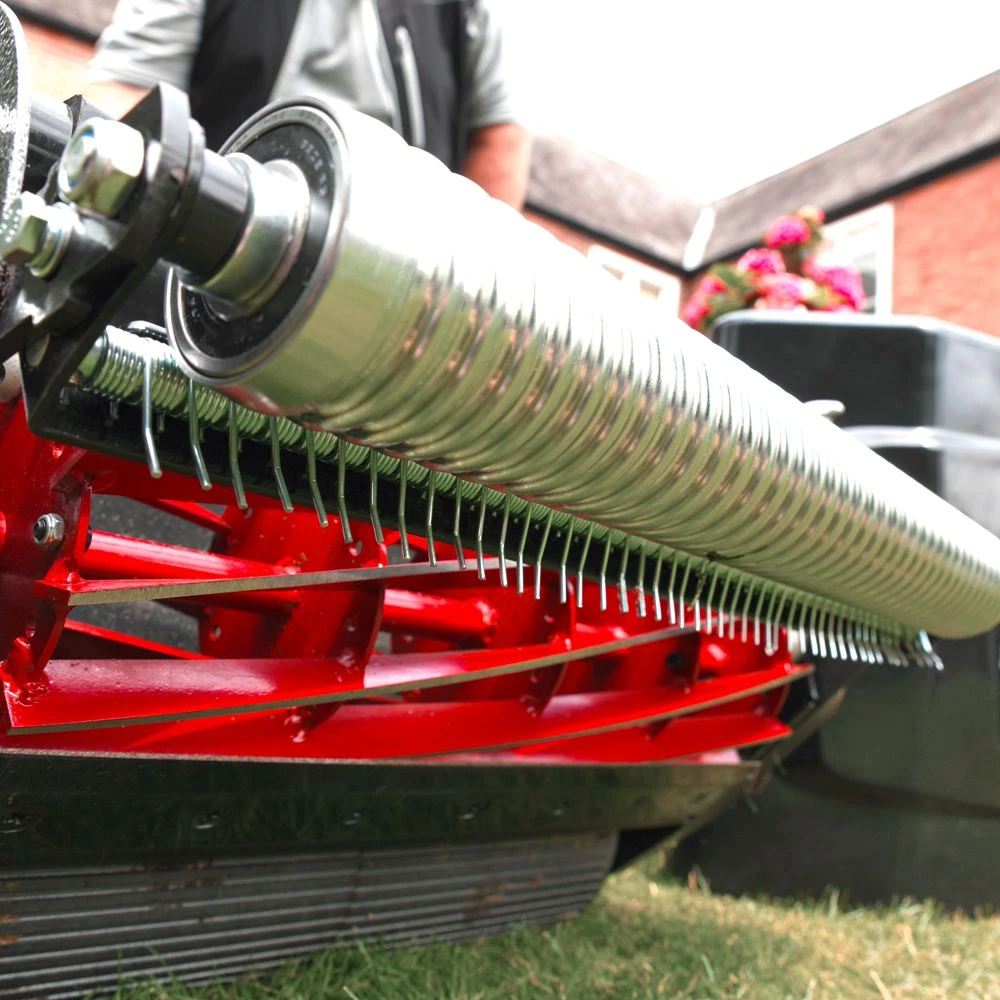 Cobra Fortis 20FTE 51cm/20" Fine Turf Battery-Powered Cylinder Lawn Mower (with 2 X EGO 6Ah 56V Batteries & Rapid Charger) 10 Cobra Fortis 20FTE 51cm/20" Fine Turf Battery-Powered Cylinder Lawn Mower (with 2 X EGO 6Ah 56V Batteries & Rapid Charger) - Image 10