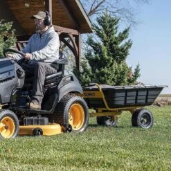 DeWalt DXTB0573 363kg/800lb Push/Tow Swivel/Dump Cart -Greenworks Sale Shop dewalt cart lifestyle 4