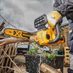 DeWalt DCM565P1-GB 18V XR 30cm Cordless Chainsaw (with 5Ah Battery & Charger) 17 DeWalt DCM565P1-GB 18V XR 30cm Cordless Chainsaw (with 5Ah Battery & Charger) -Greenworks Sale Shop dewalt dcm565 chainsaw lifestyle 3