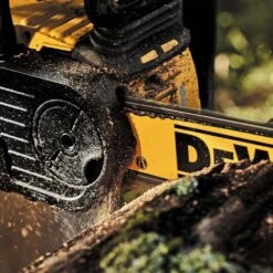 DeWalt DCM575N-XJ 54V XR FLEXVOLT 40cm Cordless Chainsaw (Tool Only) -Greenworks Sale Shop dewalt dcm575 close 1