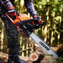 Echo CS-4920 Petrol Chainsaw 50.0cc/45cm 5 Echo CS-4920 Petrol Chainsaw 50.0cc/45cm -Greenworks Sale Shop echo cs 4920 chainsaw lifestyle