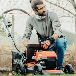 Echo DLM-310/46P Garden+ 40V Cordless Push Lawn Mower (Bare Tool) -Greenworks Sale Shop echo dlm 310 46p lawnmower lifestyle 5 1