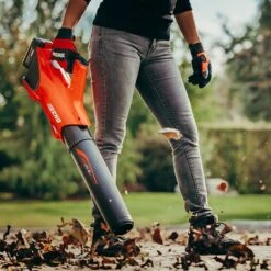 Echo DPB-310 Garden+ 40V Cordless Blower (Bare Tool) -Greenworks Sale Shop echo dpb 310 blower lifestyle 2