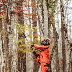 Echo MTA-DPP 56 EFORCE Multi Tool Power Pruner Attachment 10 Echo MTA-DPP 56 EFORCE Multi Tool Power Pruner Attachment -Greenworks Sale Shop echo mta dpp pruner attachment lifestyle2 1