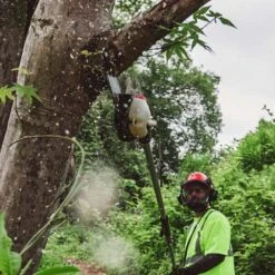 Echo MTA-PP/E Multi-Tool Power Pruner Attachment 7 Echo MTA-PP/E Multi-Tool Power Pruner Attachment -Greenworks Sale Shop echo mta pp e power pruner attachment lifestyle 2