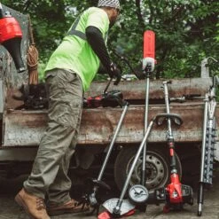 Echo MTA-AH-HD Multi-Tool Long-Reach Hedge Trimmer Attachment -Greenworks Sale Shop echo pas 2620es multi tool lifestyle 10 1