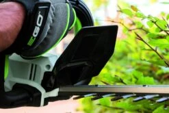 EGO Power+ HT2411E 60cm 56V Cordless Hedge Trimmer (with 2.5Ah Battery & Charger) (Bundle Builder) 15 EGO Power+ HT2411E 60cm 56V Cordless Hedge Trimmer (with 2.5Ah Battery & Charger) (Bundle Builder) -Greenworks Sale Shop ego ht2410 lifestyle handle 1 1