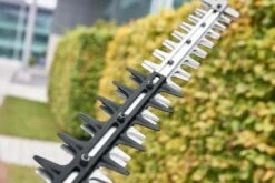 EGO Power+ HTX6500 Pro X 65cm 56V Cordless Hedge Trimmer (Bare Tool) -Greenworks Sale Shop ego htx6500 hedge trimmer blades