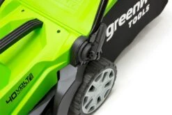 GreenWorks G40LM35K2 2-in-1 G-MAX 40V Cordless Lawn Mower (with 1 X 2Ah Battery And 2A Charger) -Greenworks Sale Shop greenworks g40lm35k2 a rear wheel 4