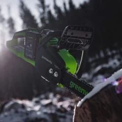 GreenWorks GD24X2CS36K4X DigiPro 48V (2 X 24V) Cordless Chainsaw (with 2 X 4Ah Batteries & Charger) (Bundle Builder) -Greenworks Sale Shop greenworks gd24x2cs36 lifestyle 5 1 1