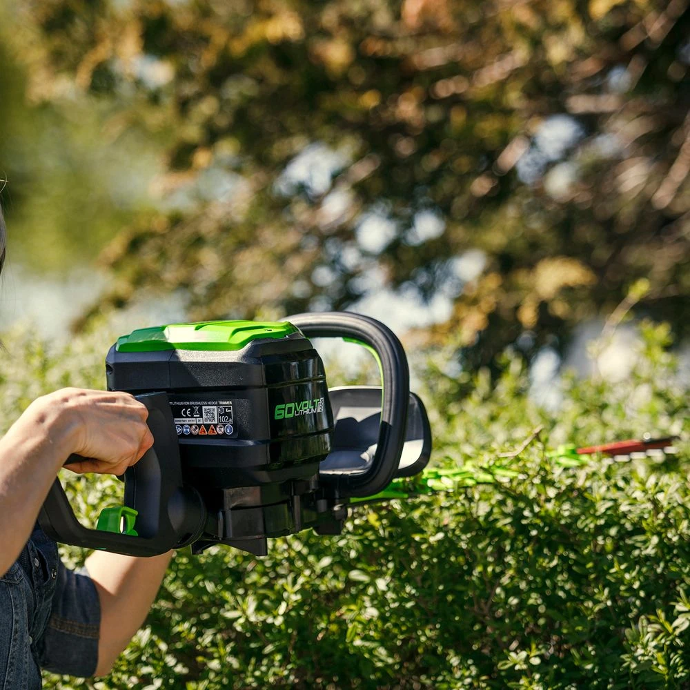 GreenWorks Pro GD60HT 60V Cordless Hedge Trimmer (Bare Tool) 5 GreenWorks Pro GD60HT 60V Cordless Hedge Trimmer (Bare Tool) - Image 5