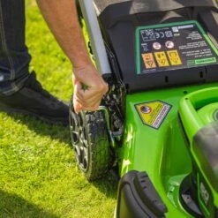 GreenWorks Pro GD60LM46SPK4 4-in-1 60V Variable Speed Cordless Lawn Mower (with 4Ah Battery & Charger) -Greenworks Sale Shop greenworks gd60lm46sp lawnmower 1 1 1