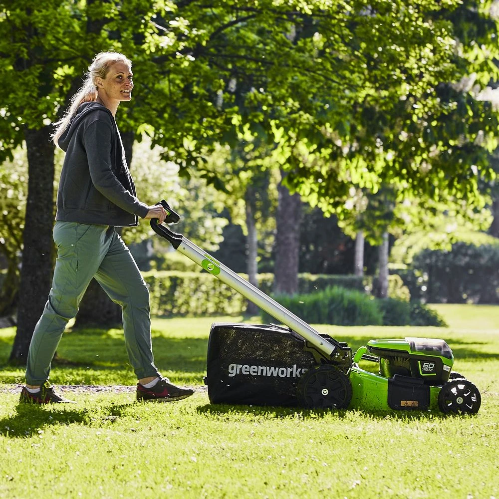 GreenWorks Pro GD60LM51SP 4-in-1 60V Variable Speed Self-Propelled Cordless Lawn Mower (Bare Tool) 5 GreenWorks Pro GD60LM51SP 4-in-1 60V Variable Speed Self-Propelled Cordless Lawn Mower (Bare Tool) - Image 5