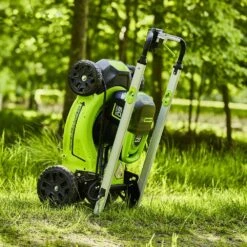 GreenWorks Pro GD60LM51SP 4-in-1 60V Variable Speed Self-Propelled Cordless Lawn Mower (Bare Tool) 19 GreenWorks Pro GD60LM51SP 4-in-1 60V Variable Speed Self-Propelled Cordless Lawn Mower (Bare Tool) -Greenworks Sale Shop greenworks gd60lm51sp lawnmower lifestyle 5 2