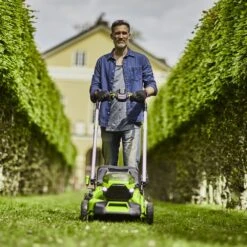 GreenWorks Pro GD60LM51SP 4-in-1 60V Variable Speed Self-Propelled Cordless Lawn Mower (Bare Tool) 12 GreenWorks Pro GD60LM51SP 4-in-1 60V Variable Speed Self-Propelled Cordless Lawn Mower (Bare Tool) -Greenworks Sale Shop greenworks gd60lm51sp lawnmower lifestyle 9 2