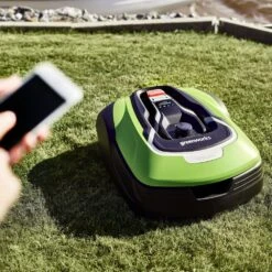 GreenWorks Optimow® 10 Robotic Lawn Mower 9 GreenWorks Optimow® 10 Robotic Lawn Mower -Greenworks Sale Shop greenworks optimow10 lifestyle3