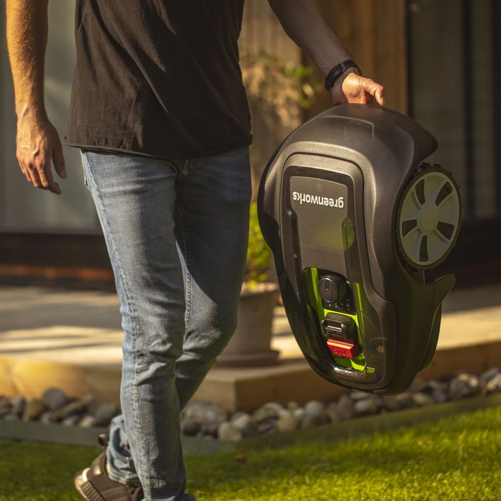 GreenWorks Optimow® 5 Robotic Lawn Mower 5 GreenWorks Optimow® 5 Robotic Lawn Mower - Image 5