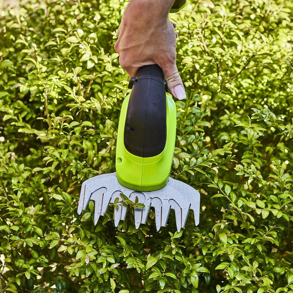 GreenWorks G24SHT 2-in-1 24V Cordless Grass Shrub Shear (Bare Tool) 4 GreenWorks G24SHT 2-in-1 24V Cordless Grass Shrub Shear (Bare Tool) - Image 4