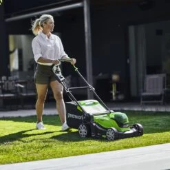 GreenWorks G24X2LM41K2X 3-in-1 41cm 48V Push Cordless Lawn Mower (with 2 X 2Ah 24V Batteries & Twin Charger) 19 GreenWorks G24X2LM41K2X 3-in-1 41cm 48V Push Cordless Lawn Mower (with 2 X 2Ah 24V Batteries & Twin Charger) -Greenworks Sale Shop gwg24x2lm41k2x