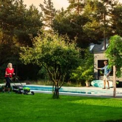 GreenWorks GD24X2LM46SP 4-in-1 46cm 48V Self-Propelled Cordless Lawn Mower (Bare Tool) -Greenworks Sale Shop gwgd24x2lm46sp lifestyle 1 1