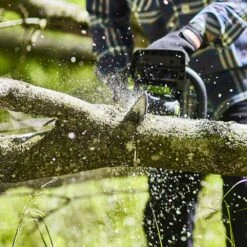 GreenWorks Pro GD60CS40K4 60V Cordless Chainsaw (with 4Ah Battery & 2A Charger) -Greenworks Sale Shop gwgd60cs40 5 1