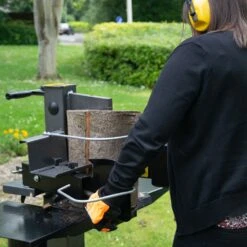 The Handy THLSV7 7 Ton Vertical Electric Log Splitter -Greenworks Sale Shop handy thlsv7 log splitter 10