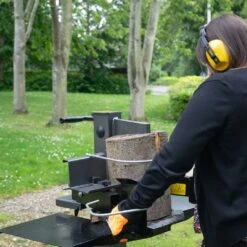 The Handy THLSV7 7 Ton Vertical Electric Log Splitter -Greenworks Sale Shop handy thlsv7 log splitter 9