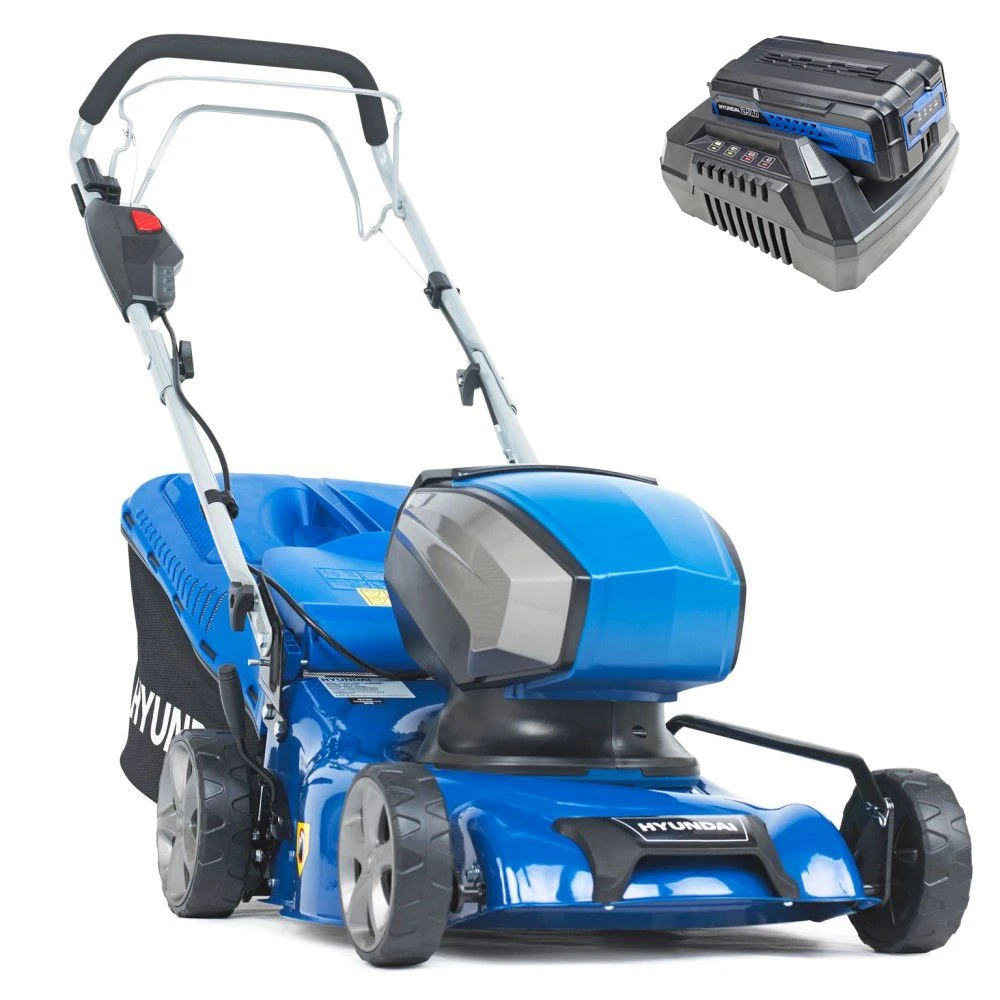 Hyundai HYM40Li420SP 40V Self-Propelled Cordless Lawn Mower (with 2.5Ah Battery & Charger) 1 Hyundai HYM40Li420SP 40V Self-Propelled Cordless Lawn Mower (with 2.5Ah Battery & Charger)