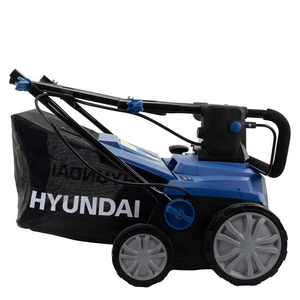 Hyundai HY2197 2 X 20V MAX (40V) Cordless Artificial Grass Sweeper (with 2 X 4Ah Batteries & Twin Charger) (Bundle Builder) 8 Hyundai HY2197 2 X 20V MAX (40V) Cordless Artificial Grass Sweeper (with 2 X 4Ah Batteries & Twin Charger) (Bundle Builder) - Image 8