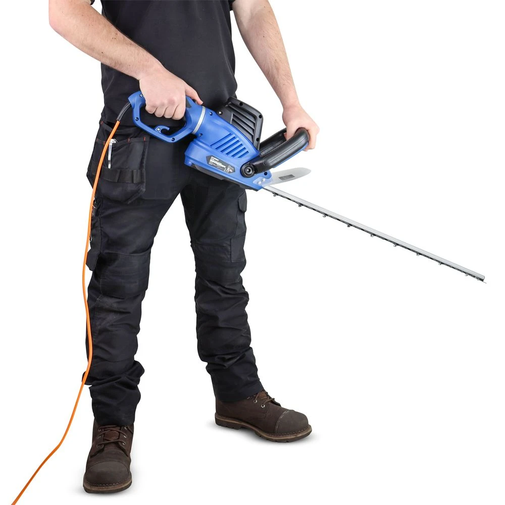 Hyundai HYHT680E Electric Hedge Trimmer 9 Hyundai HYHT680E Electric Hedge Trimmer - Image 9