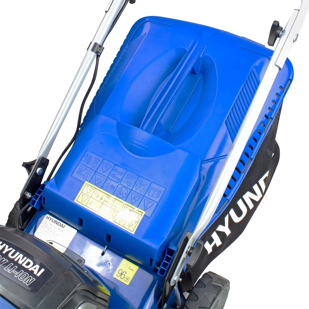 Hyundai HYM40Li420P 40V Push Cordless Lawn Mower (with 2.5Ah Battery & Charger) 9 Hyundai HYM40Li420P 40V Push Cordless Lawn Mower (with 2.5Ah Battery & Charger) - Image 9