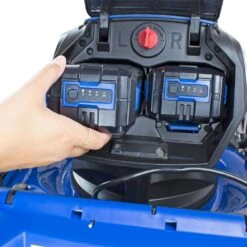 Hyundai HYM80Li460P 80V Push Cordless Lawn Mower (with 2 X 2.5Ah 40V Batteries & Charger) 15 Hyundai HYM80Li460P 80V Push Cordless Lawn Mower (with 2 X 2.5Ah 40V Batteries & Charger) -Greenworks Sale Shop hyundai hym80li460p lawnmower battery compartment 3