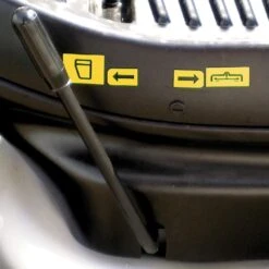 Oleo-Mac OM 106S/16 KH Hydrostatic Rear Collect Lawn Tractor -Greenworks Sale Shop oleo mac om106s 16kh lawn tractor lever