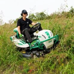 Orec Rabbit RM952 95cm Ride-On Brush Cutter / All Terrain Garden Tractor -Greenworks Sale Shop orec rabbit rm952 lifestyle