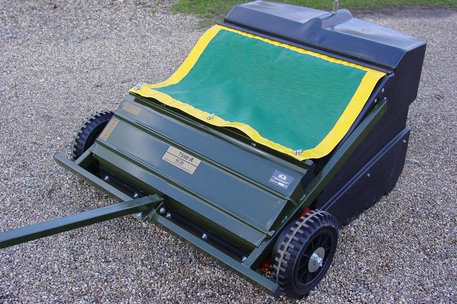 SCH 36" HSTS98 Hard Surface Towed Sweeper 2 SCH 36" HSTS98 Hard Surface Towed Sweeper - Image 2