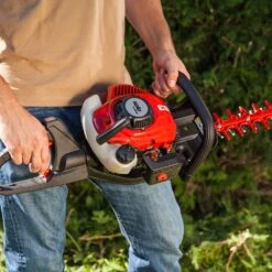 Solo By AL-KO Comfort 163-55 Petrol Hedge Trimmer -Greenworks Sale Shop solo by al ko 163 55 hedge trimmer lifestyle