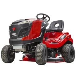 Solo By AL-KO T 18-111 HDS-A V2 Comfort 111cm/43.5" Hydrostatic Side Discharge / Mulching Lawn Tractor -Greenworks Sale Shop solo by al ko t22 111.3 hds a v2 lawn tractor front angle 1 2