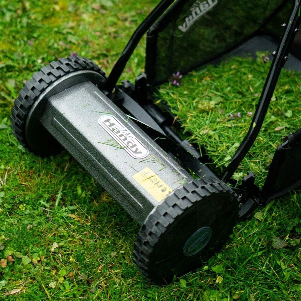 The Handy THHM Push Lawn Mower 6 The Handy THHM Push Lawn Mower - Image 6