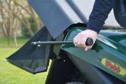 Webb 12530 77cm (30") Rear Collect Hydrostatic Ride-On Lawn Mower -Greenworks Sale Shop webb 12530 bag empty 2 1