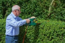 Webb WEEHT500 Electric Hedge Trimmer -Greenworks Sale Shop webb eht500 hedge trimmer lifestyle 4