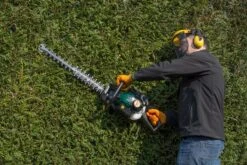 Webb HC600 60cm Petrol Hedge Trimmer -Greenworks Sale Shop webb hc600 hedge trimmer lifestyle face